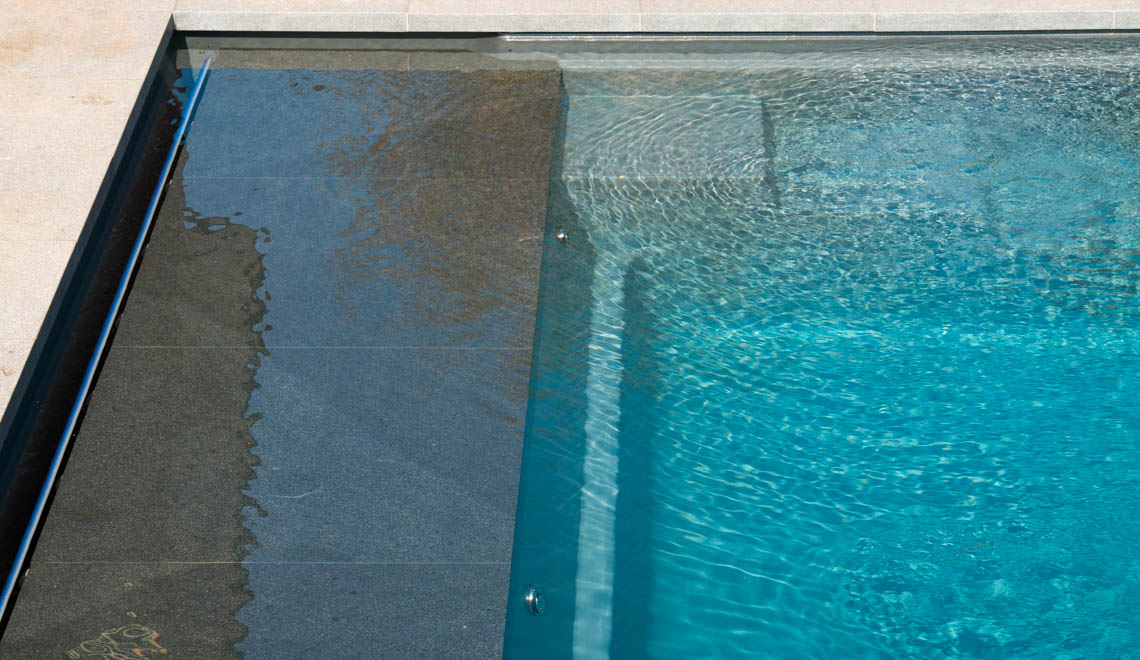 Leisurepools Cube Højvandslinje 4×9-12m, 1,5m dybde
