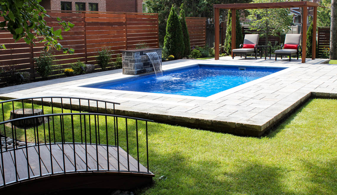 Leisurepools Reflektion 3,8×7-10m, 1,28-1,84m dybde