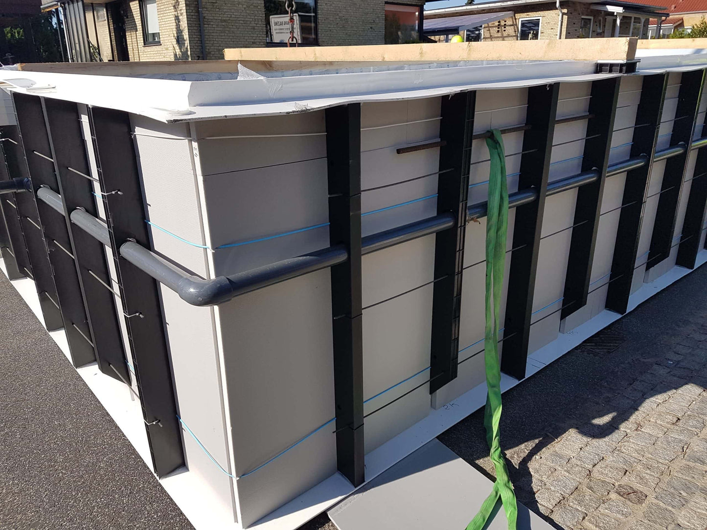 Pooltime Exclusive Overflow PP pool Balancetank 4 x 8 x 1,5 m