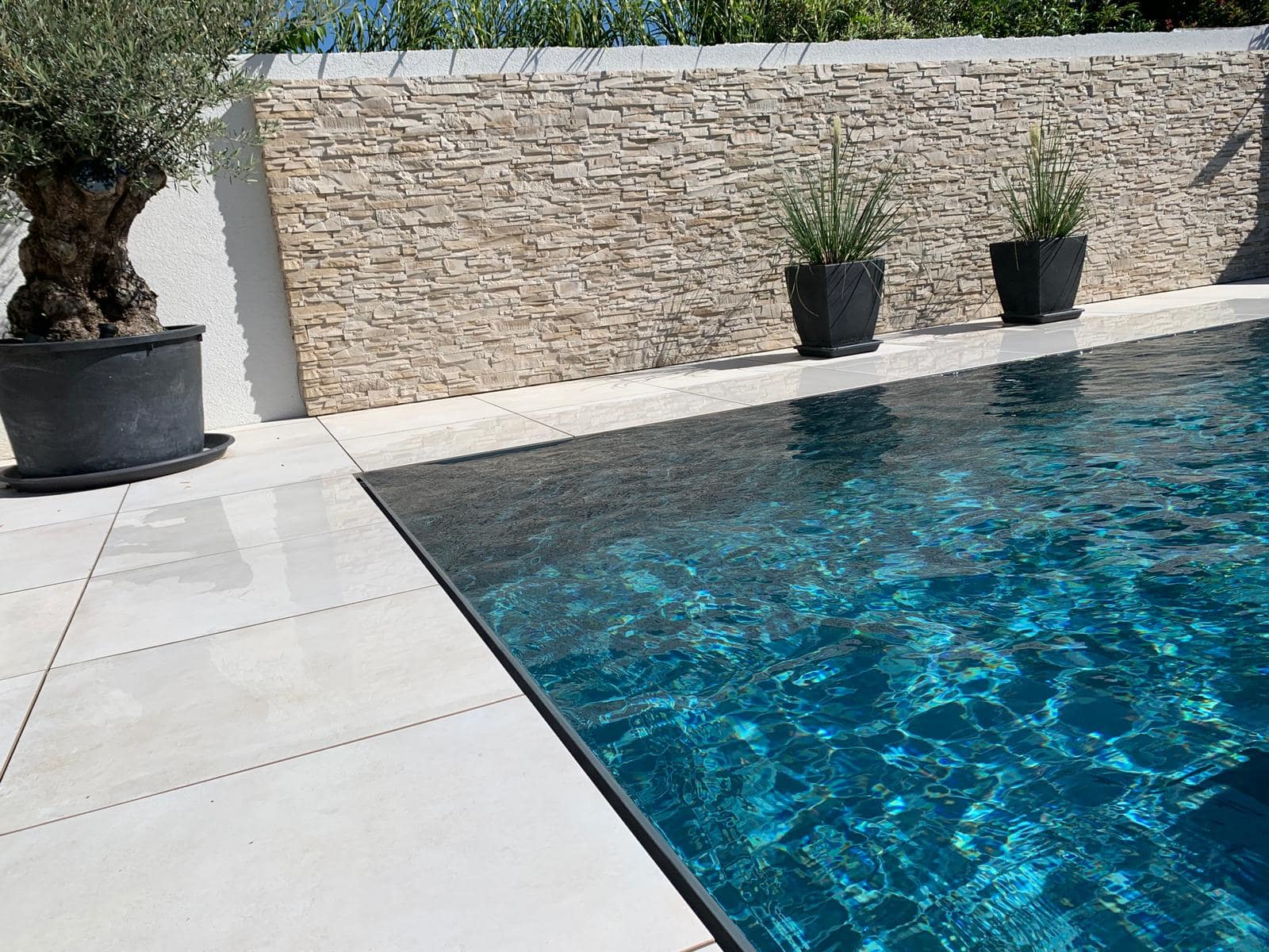 Pooltime Exclusive Overflow PP pool Balancetank 4 x 10 x 1,5 m
