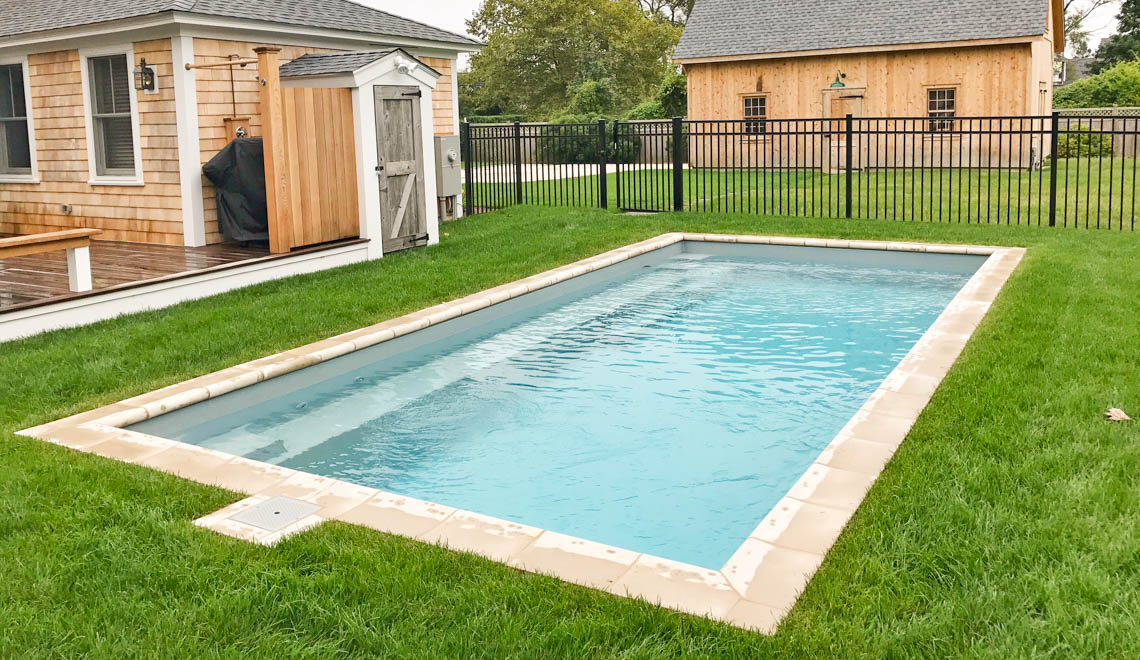 Leisurepools Reflektion 3,8×7-10m, 1,28-1,84m dybde
